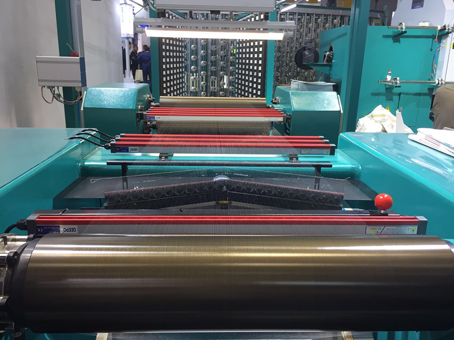 Solution to electrostatic problems in the textile industry